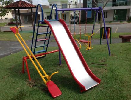 Balanço 4 x 1 Tuiuiú__Cód. B24