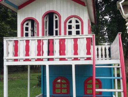 Casinha 2 Andares- Rapunzel...Cód. B45